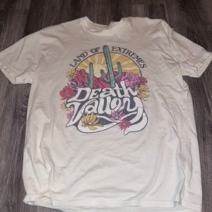 Hollister Graphic T